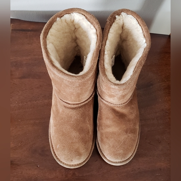 BearPaw Evangeline Youth Brown Suede Boot Size 3 - Picture 3 of 11